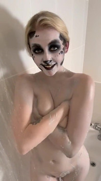 Dalmatian bodypaint - jogo de chuveiro