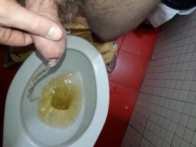 KinkyPigDad: Verga Sudada, Olorosa,queso, Meando