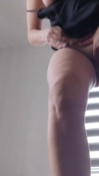Femdom Kongkek duduk muka dengan orgasme sebenar. Adegan penuh. Ep 22624