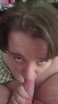 Udělej mi nedbalou pusu se Spit !!