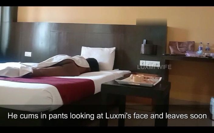 Luxmi Wife: Roomboy oglądaj mój tyłek i spermę w spodniach