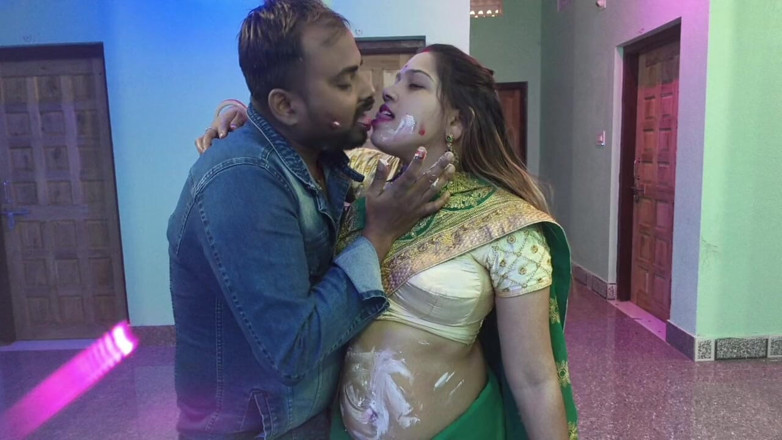Sona bhabhi: Thời gian lễ kỷ niệm năm mới Bhabhi làm tình...