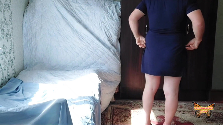 Kitty_Cross: Caliente rubia grandota sexy culona amateur modelo crossdresser te hace...