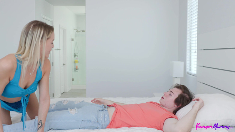 Younger Mommy: Co chce macecha - S1e9