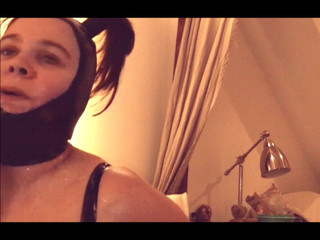 Tawny Jewells: Tawnys Sperma Mundfotze