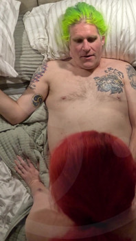 MTF – Si rambut merah Asia bertetek besar Impregnablelexa dan Wolfdaddy901 Rehat Dalam Rv Baru