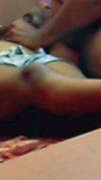 Indiana tamil gordinha esposa Lux boobs chupa buceta dedilhado pelo marido corno de Renu em casa! Indianhotwifex