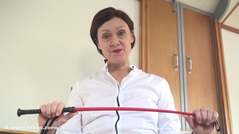 TabooZone: Ponížení malého penisu od vašeho učitele