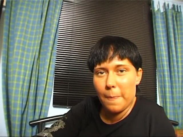 Lucky Cooch: Chica morena con gran culo chupa polla dura en el...