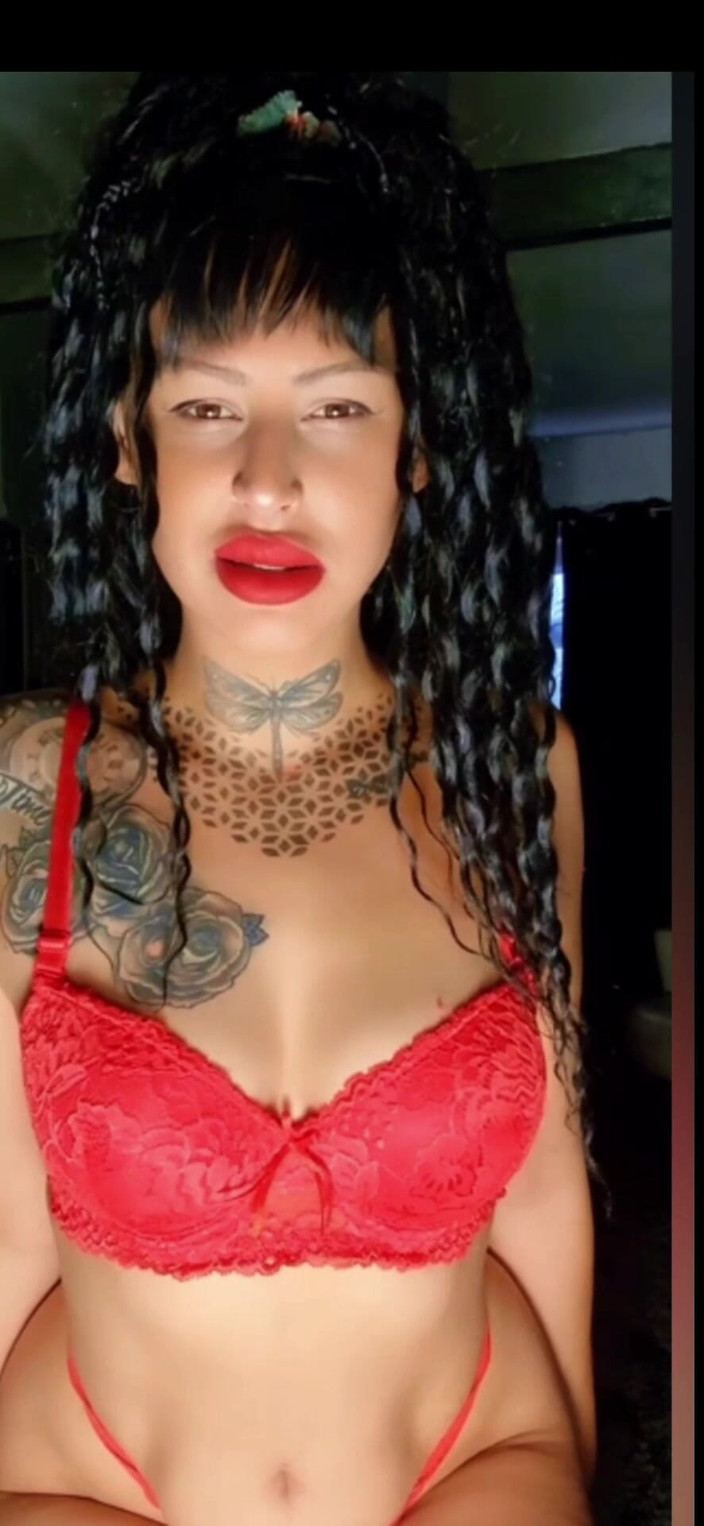 Goddess Louise ebony: Sph da louise ebano
