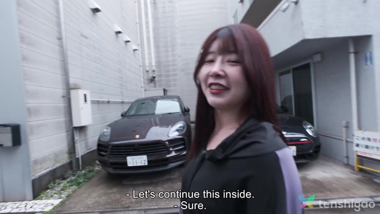 Tenshigao: Rituko Fujiura quiere ser follada por un entrenador personal