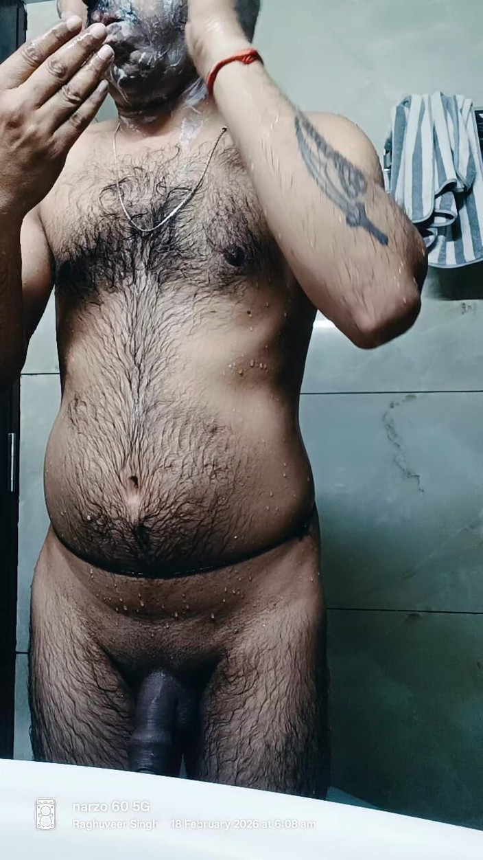 Rajasthani-old-lover: Rasieren im badezimmer