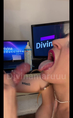 DivinaMaruuu: Hraní se krémem po celém těle a dalšími - DivinaMaruuu