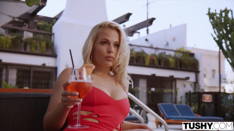 Tushy: Tushy Sloan Harper's First Anal Exclusive