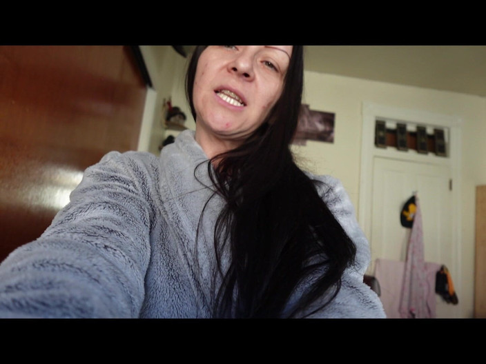 Raven Willow: J’ai baisé et utilisé pour mon plaisir puis je suis...