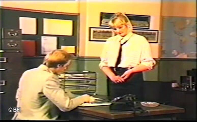 House of lords and mistresses in the spanking zone: Klapsy w klasie