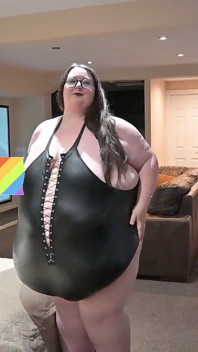 SSBBW Goddess Tight Leather Suit Walking