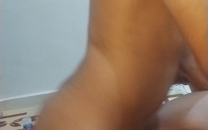 FackerMamie: Eu sou um homem muito desagradável sobre sexo com mulheres...