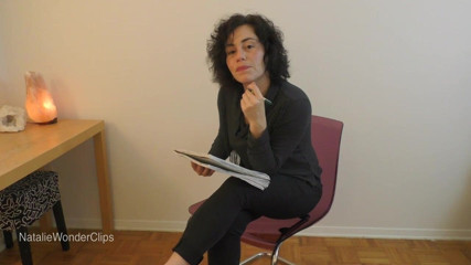 Natalie Wonder: カウンセラーによる恥ずかしいながらも刺激的な評価