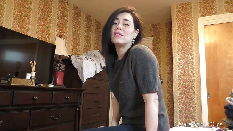 Natalie Wonder: Üvey annenin mahvolmuş fahişen olmasını mı istiyorsun?