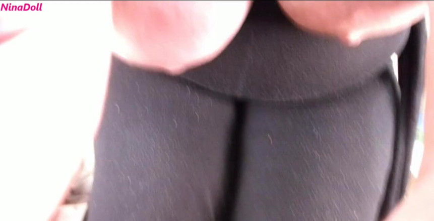 Nina Doll: Toketku gondal-gandul dan gondal-gandul, toketku gondal-gandul aku mirang ke depan!