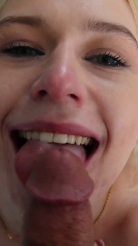 Minxx Marie de biquíni boquetes