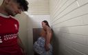 Mr LDN Lad: Twee Australische sletten opgepikt en geneukt in de badkamer
