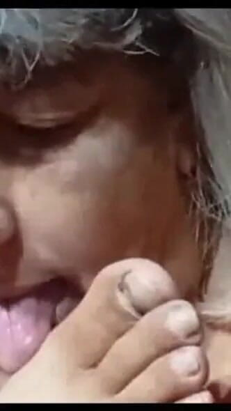 Casal Gresopio BDSM: Tôn Thờ Chân Chúa 2
