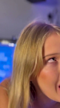 Hooters Girl Coco Lovelock Got Fucked in the Mouth