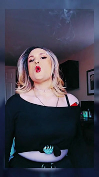 SLUT SMOKING - Made with Clipchamp.mp4