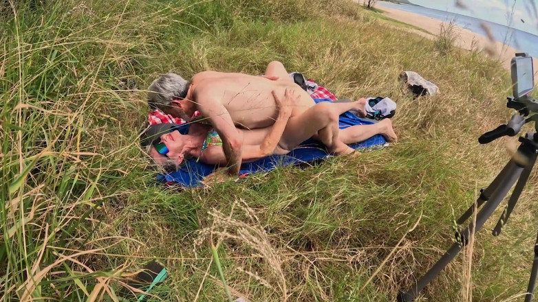 FromThisNight: Uma paródia de filme de treinamento sobre subreddits