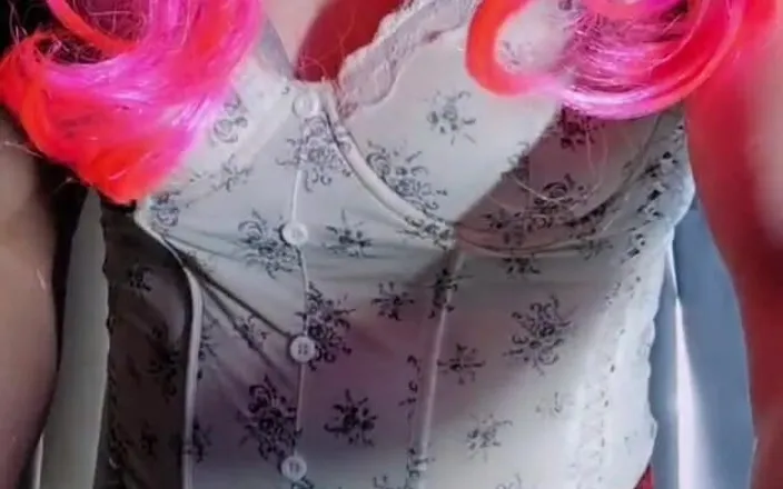Sam cd: Fun crossdresser Lingery