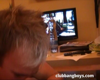 Club Bang Boys: ベアバックサービス