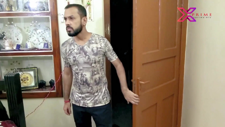 Creative Pervert: Amigo e sua esposa - mãos unidas em sexo a três