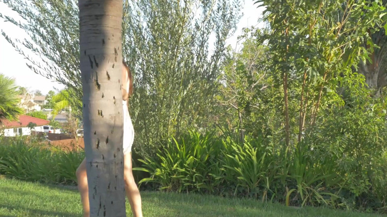 Leon Lambert Girls Twerk Parties CFNM: Seksi sıkı amcıklı ateşli esmer açık havada mastürbasyon yaparak senin...