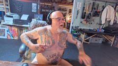 City hog: Rover es total bombeado pellizcos de polla