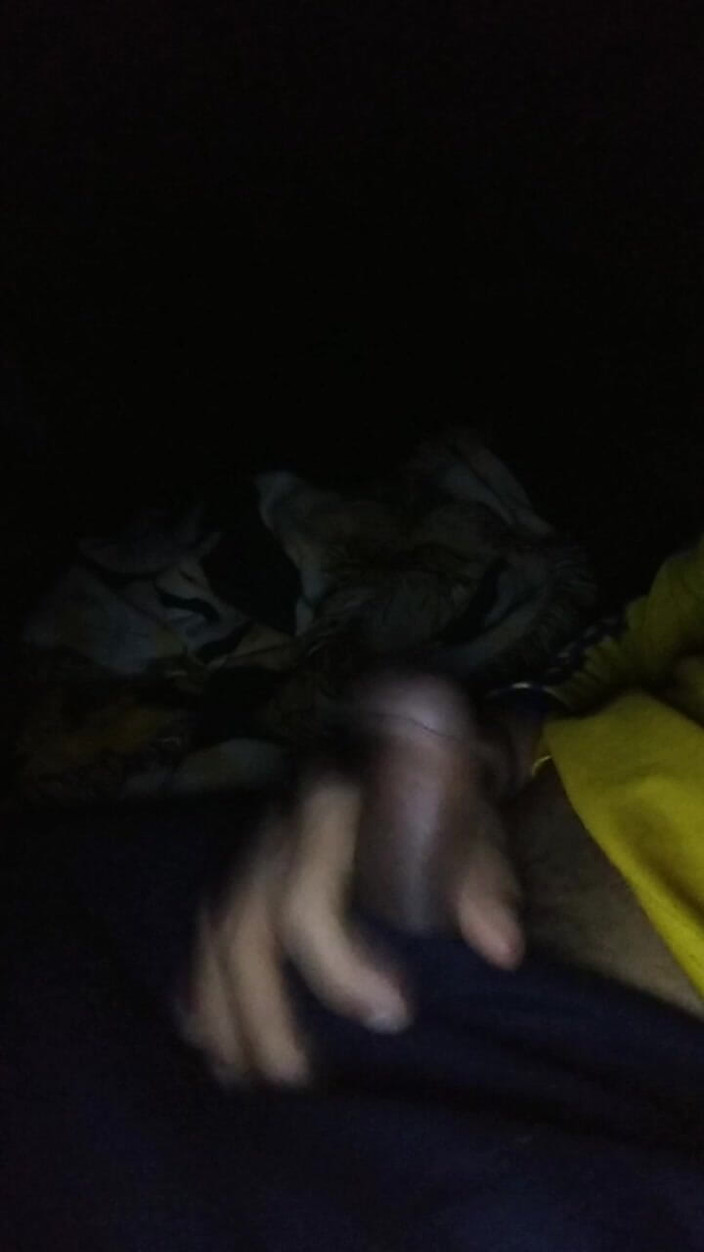AlexAlejandro13: Je me levais le matin