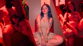 Khalamite primeira vez em um clube libertino! - Hot Watcher sex show com um assinante