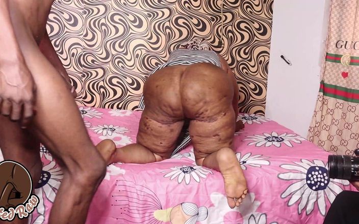 Castedraw: (bts) pantatnya terlalu besar, dia meledak di menit