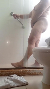 Met mijn stiefmoeder in de douche Ricas Tetas Grandes
