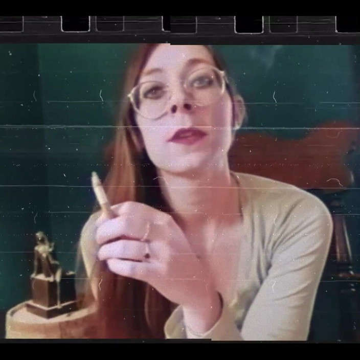 MistressThrope: 당신은 자연 찾고 침묵 흡연 핫 돔에 대한 준비가 되셨습니까? 