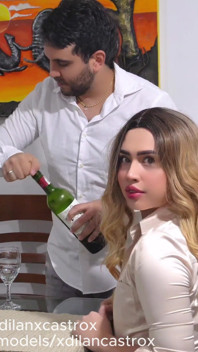 Trans Sekreterimi Yemeğe Davet Ettim Ve Onun Güzel Eşcinsel Poposunu Kirdim. Creampie