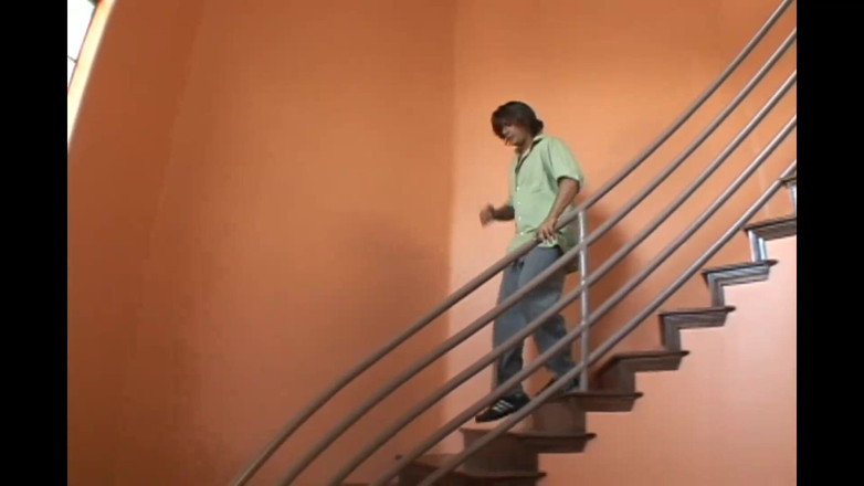 The Hunter Collection: 若いムラムラした女が硬いペニスで上司とセックスする