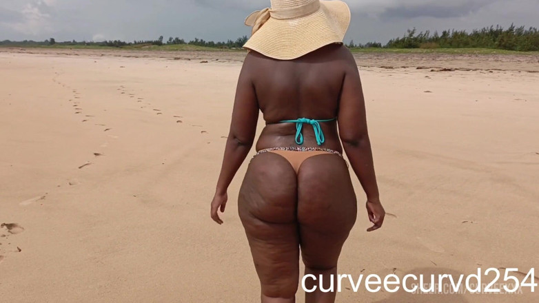 Curveecurvd254: Rychlovka na pláži s místním chlapem