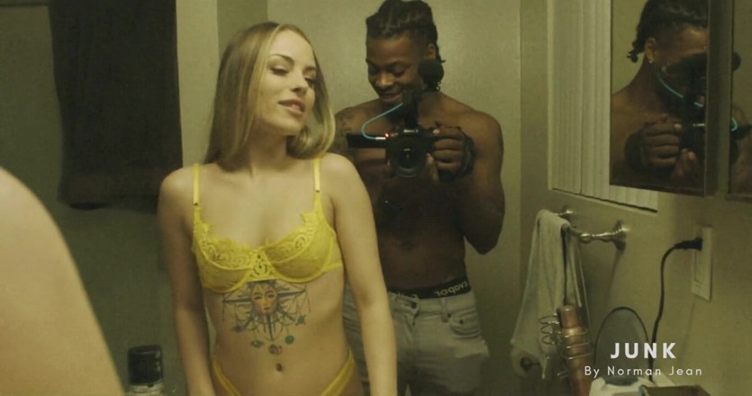 Junk Productions: Esposa é pega traindo - Encontrei imagens pov