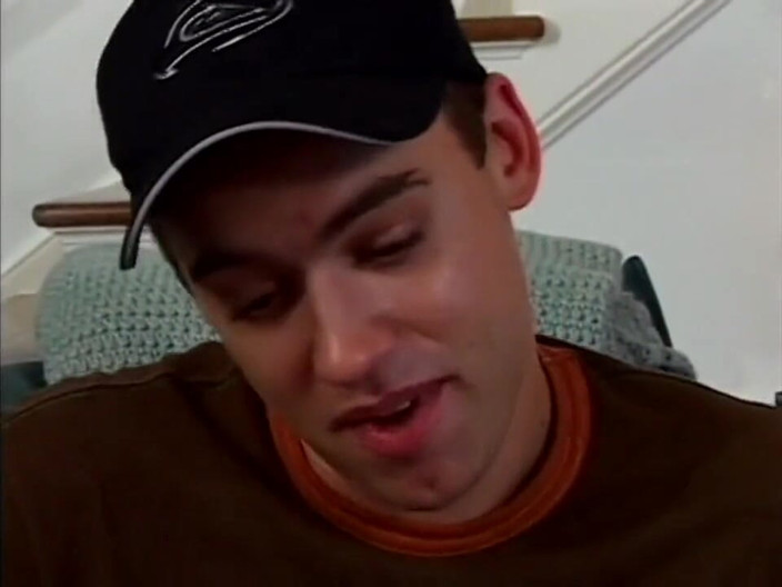 XTime Vod: Genç erkek avcısı, orta yaşlı seksi kadın ve nine Abd'de...