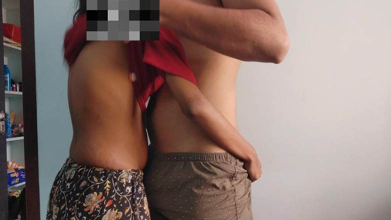 Xtra hot001: La fidanzata fa pompino video di sesso indiano, la fidanzata...