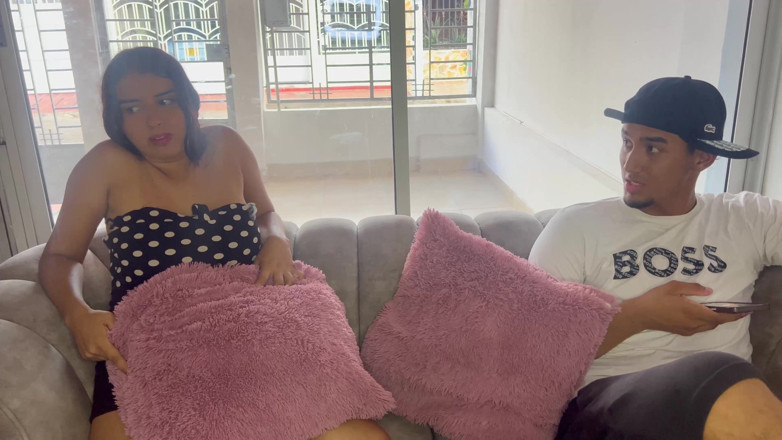 Hilary palvin: I Fuck My Stepsister's Slut in Exchange for an Erotic...