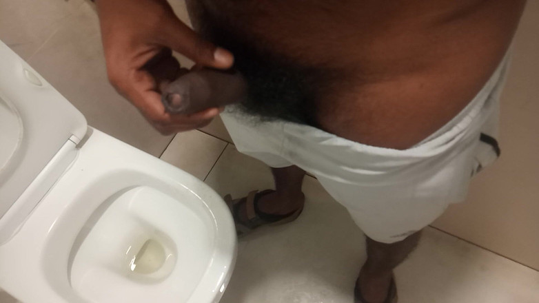 KUMBHA MANOJ KUMAR: Wild Desi nagie łazienka wideo porno