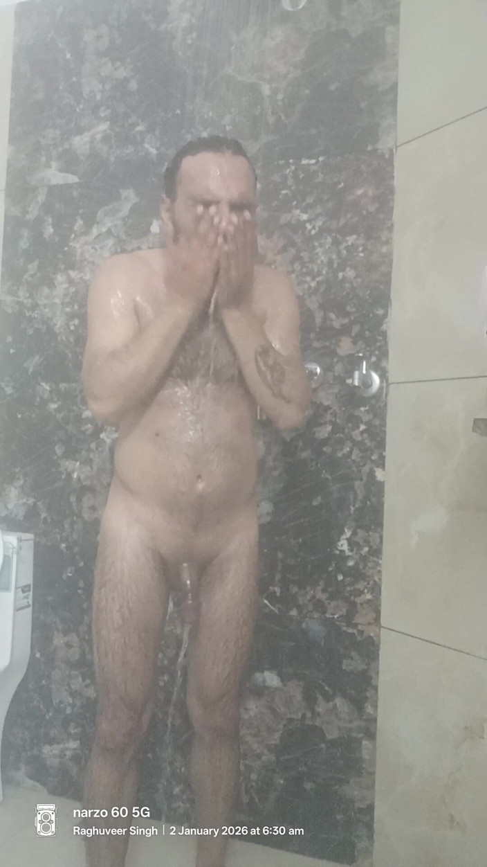 Rajasthani-old-lover: 이웃과 샤워하고 자위하는 인도 인도 남자